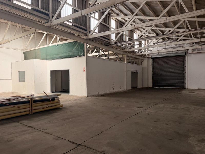 To Let Commercial Property for Rent in North End Eastern Cape